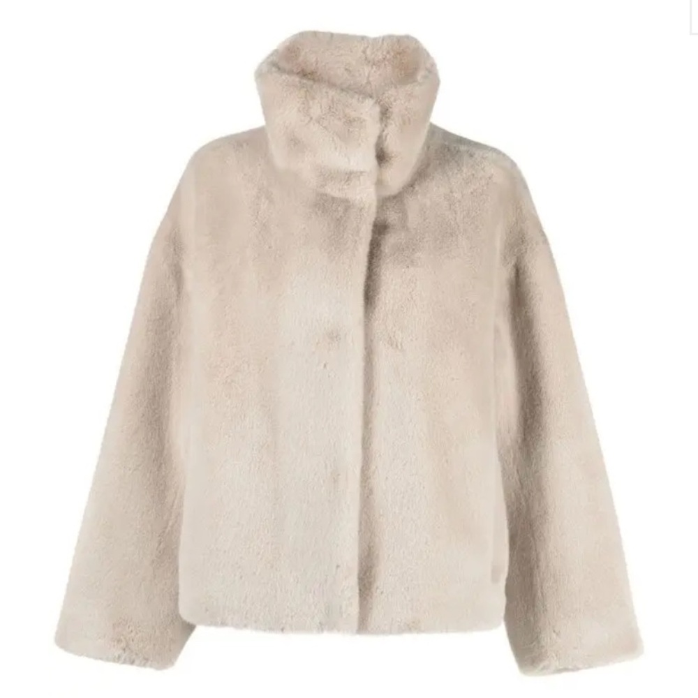 BNWT Stand Studio Zendaya Beige Faux Fur Teddy Jacket